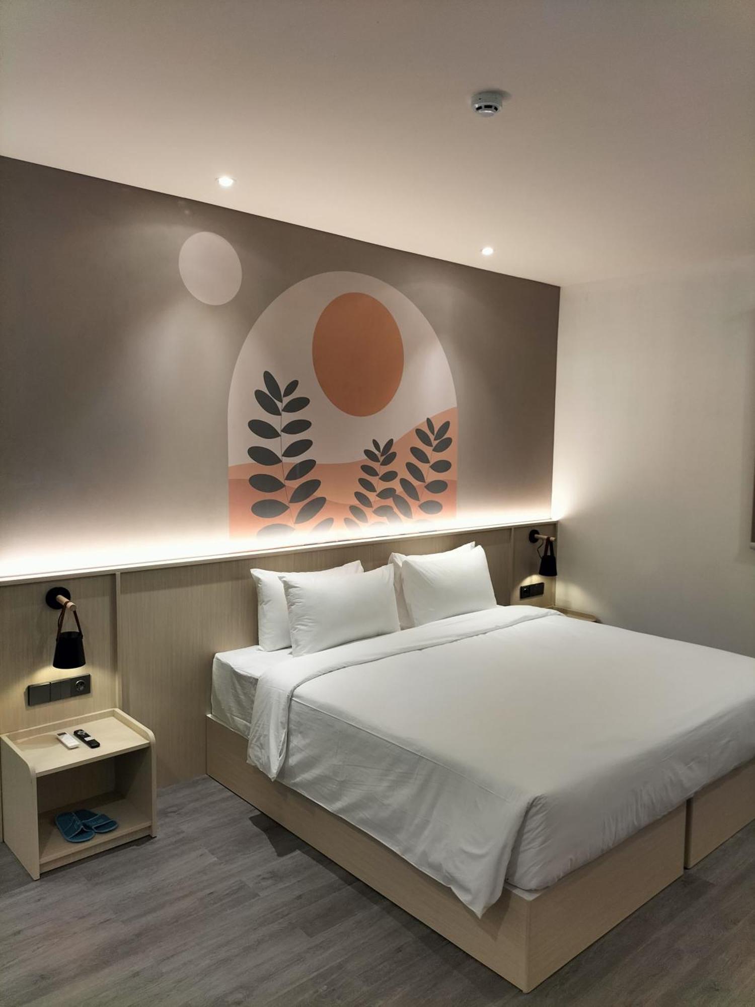 True Blue Hotel Menteng Giacarta Esterno foto