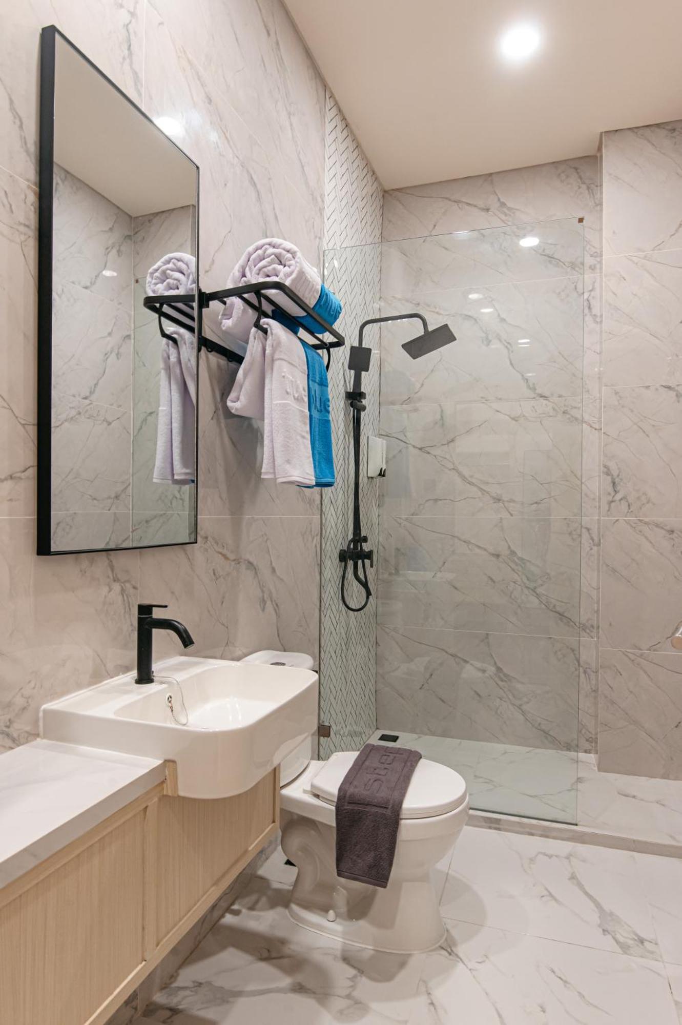 True Blue Hotel Menteng Giacarta Esterno foto