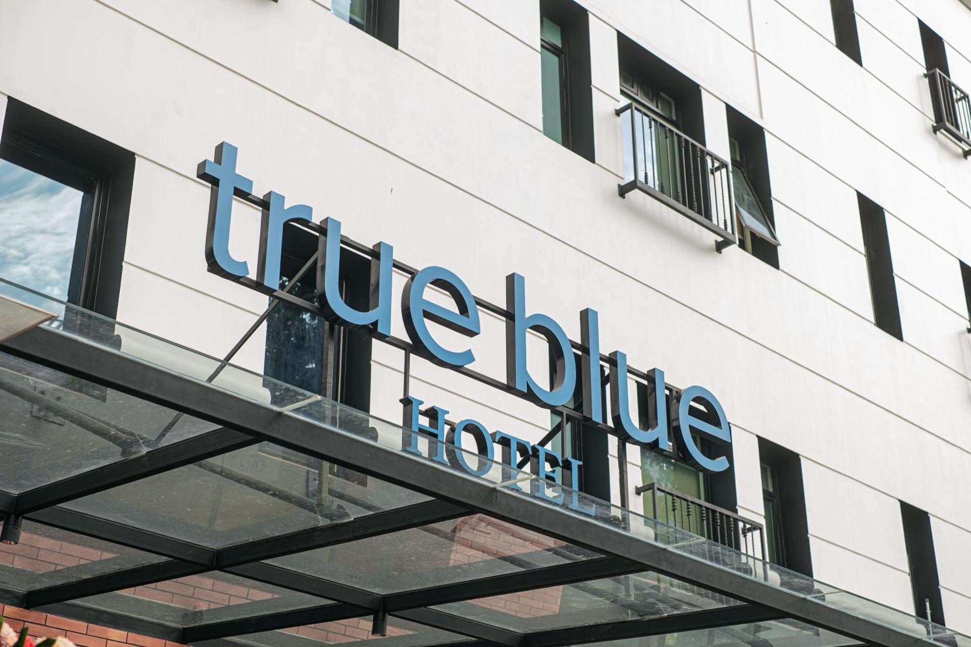True Blue Hotel Menteng Giacarta Esterno foto