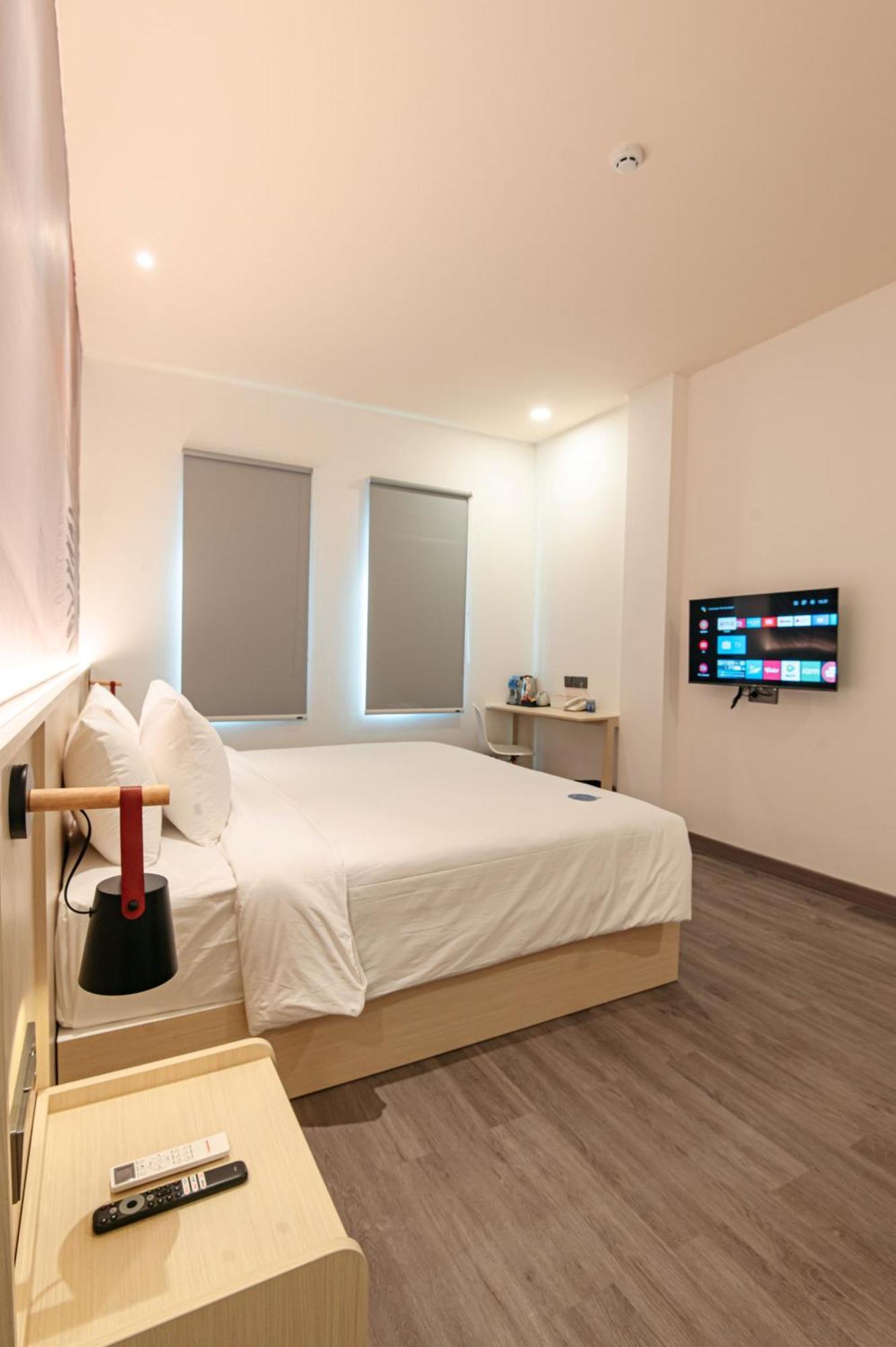 True Blue Hotel Menteng Giacarta Esterno foto